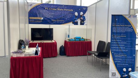Persiapan Persada Laboratorium untuk Pameran Manufaktur Surabaya